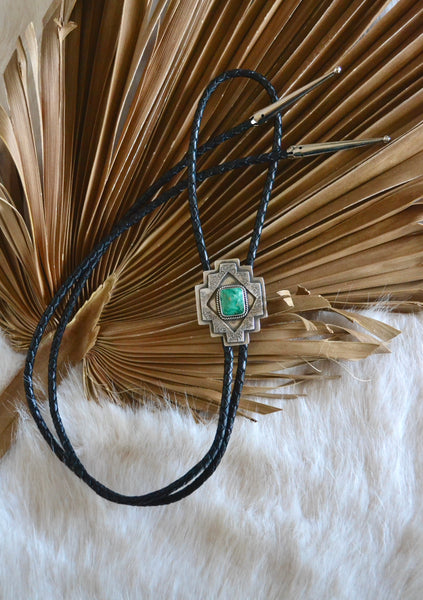 Siren Storm Variscite Bolo Tie