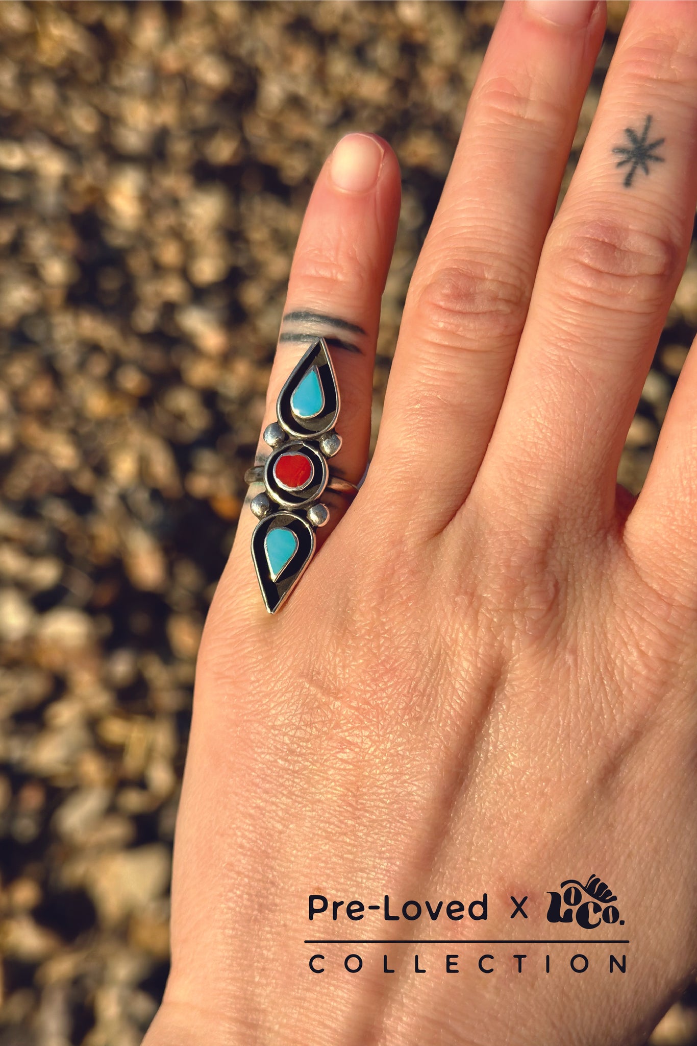 Vintage Turquoise Sterling Silver Ring (Size 4.5) Pre-Loved x Loco Collection