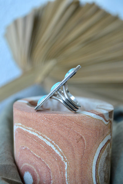 Kingman Turquoise Sterling Silver Ring (Size 7.5)